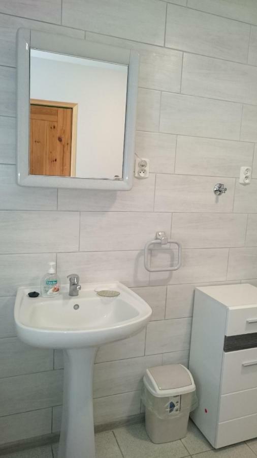 Dworek Szarki Esterno foto